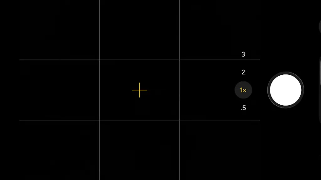 iPhoneのカメラに「写真に写らない補助線」を表示する方法