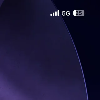 iPhone→ステータスバー→モバイルデータ通信→オン