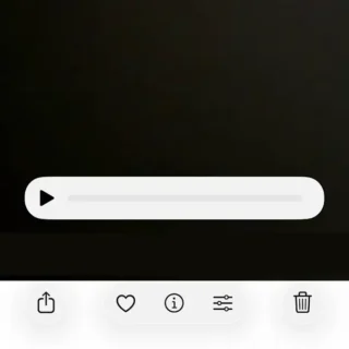 iPhoneアプリ→写真→モーションを自動再生：オフ